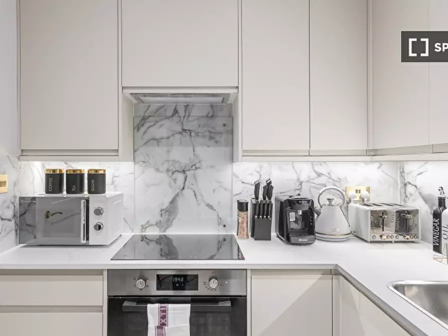Immagine 12 di Appartamento in affitto  in Holloway Rd a Islington