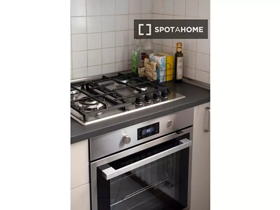 Immagine 16 di Appartamento in affitto  in Via Ricasoli a Firenze