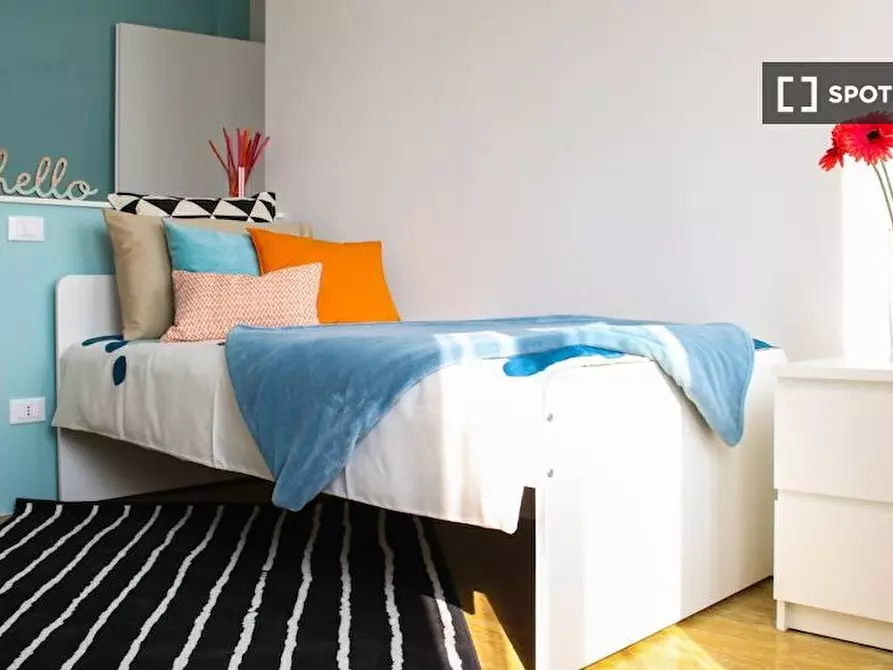 Immagine 2 di Camera condivisa in affitto  in Pusterla a Brescia