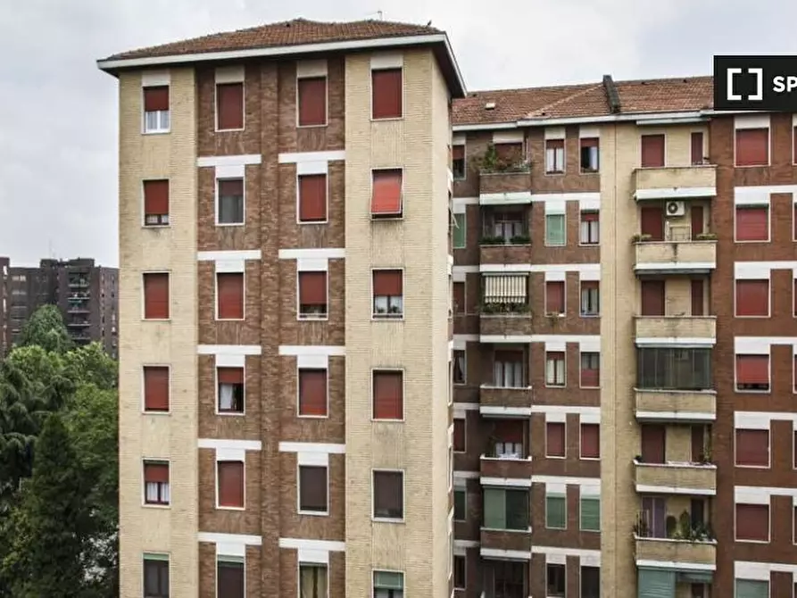 Immagine 1 di Camera condivisa in affitto  in Via Salvatore Barzilai Milan a Milano