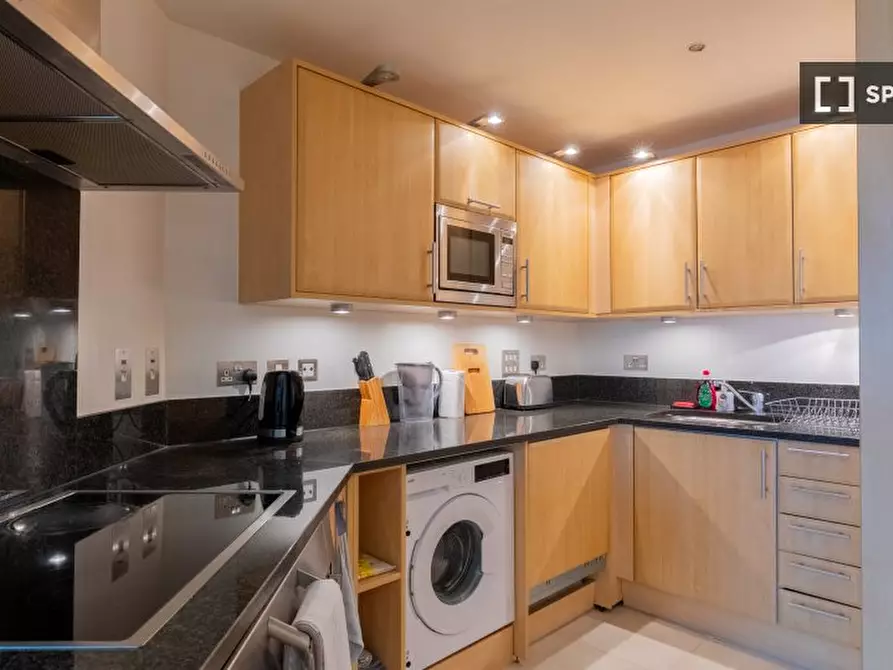 Immagine 12 di Appartamento in affitto  in St George Wharf a Lambeth