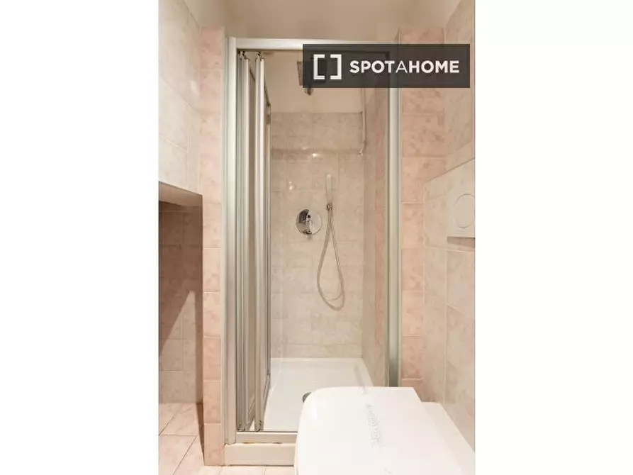 Immagine 17 di Ufficio in affitto  in Via Osteria del Guanto a Firenze