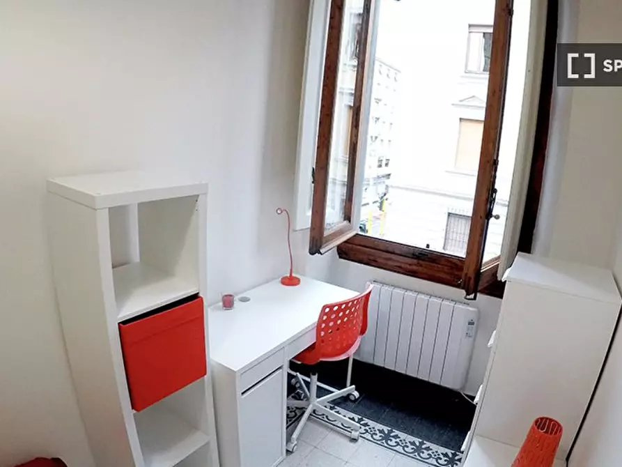 Immagine 6 di Camera condivisa in affitto  in Via della Cernaia a Firenze