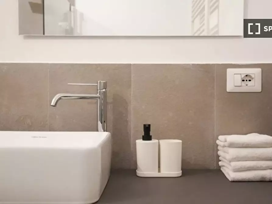 Immagine 14 di Appartamento in affitto  in C.so Giulio Cesare a Torino