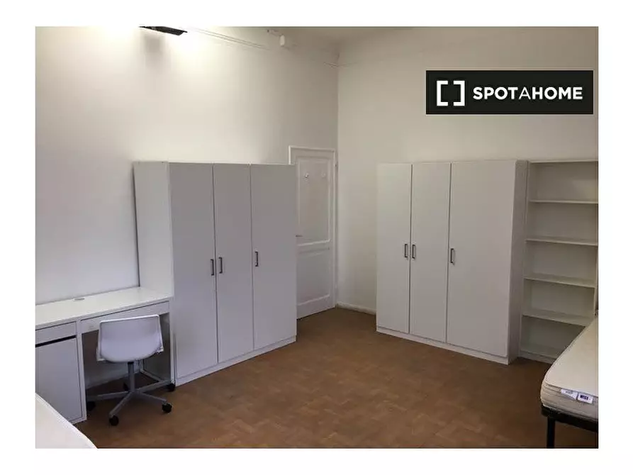 Immagine 7 di Camera condivisa in affitto  in Via Emilia Levante a Bologna