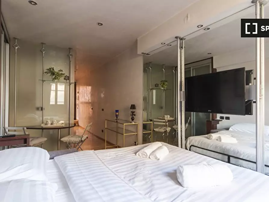 Immagine 3 di Ufficio in affitto  in Via Disciplini a Milano