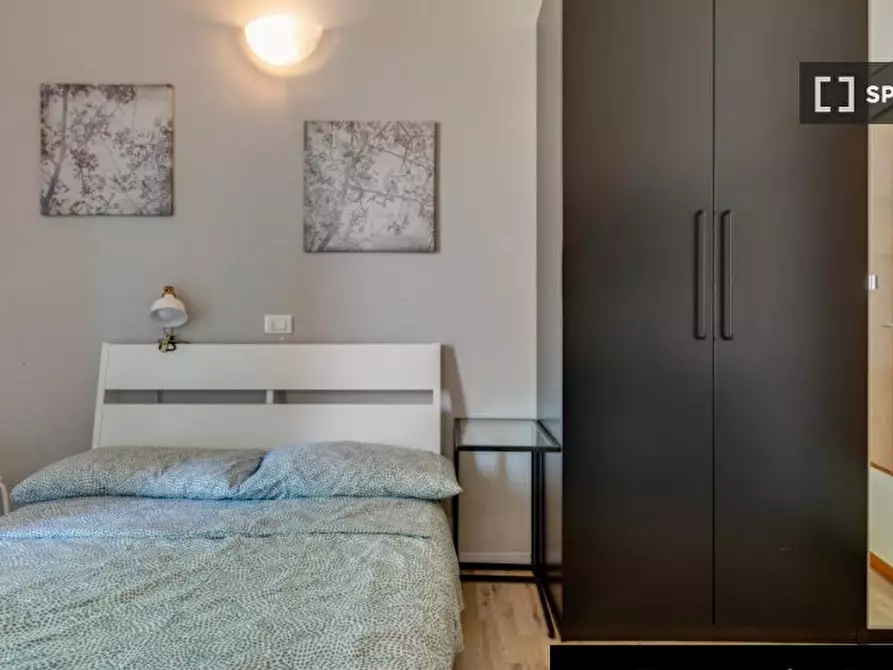 Immagine 2 di Camera condivisa in affitto  in Corso Di Porta Romana/A a Milano