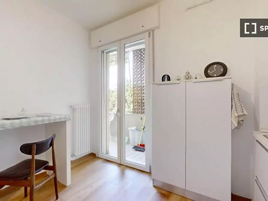 Immagine 5 di Camera condivisa in affitto  in VIA cosme tura a Padova