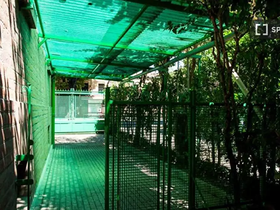 Immagine 9 di Camera condivisa in affitto  in Via Donato Creti a Bologna