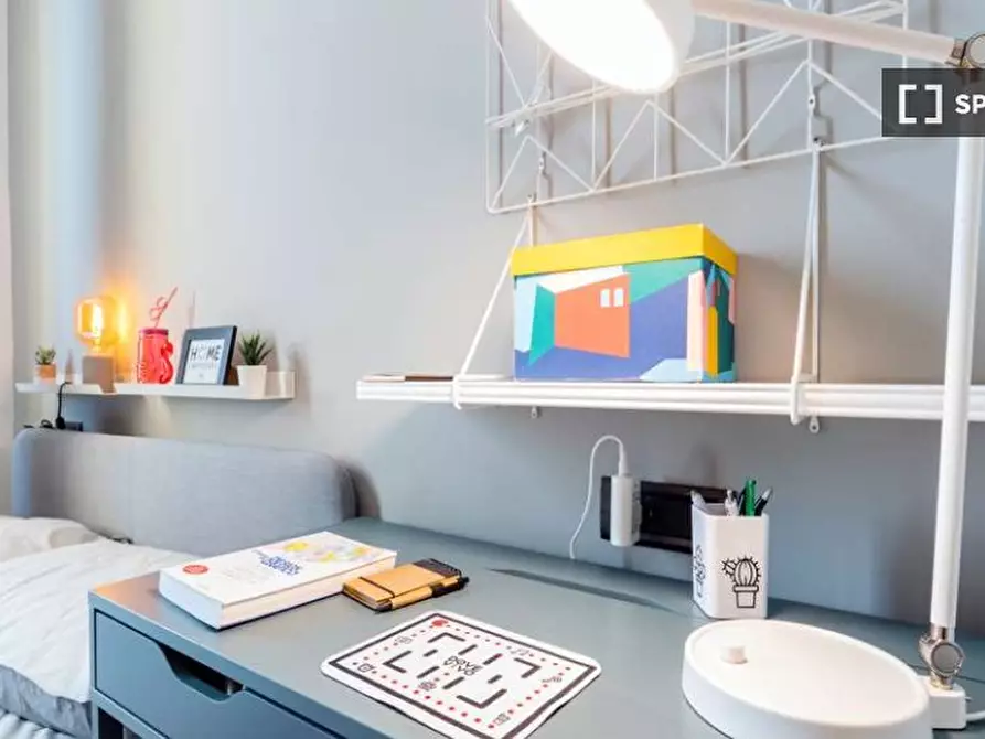 Immagine 1 di Camera condivisa in affitto  in Circonvallazione Gianicolense a Roma