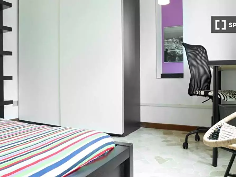 Immagine 5 di Camera condivisa in affitto  in Via Salvatore Barzilai a Milano