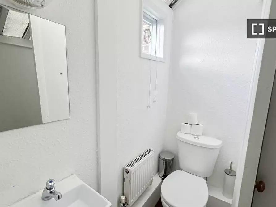Immagine 9 di Appartamento in affitto  in A Long Ln a Islington