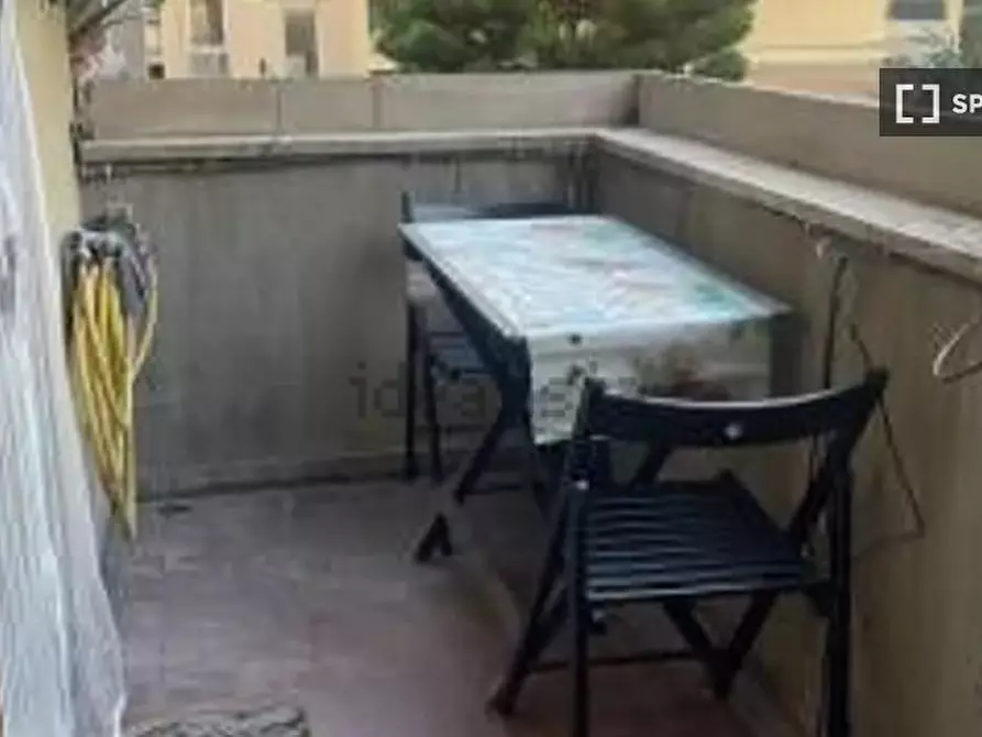 Immagine 8 di Camera condivisa in affitto  in Via Antonio De Micheli a Roma