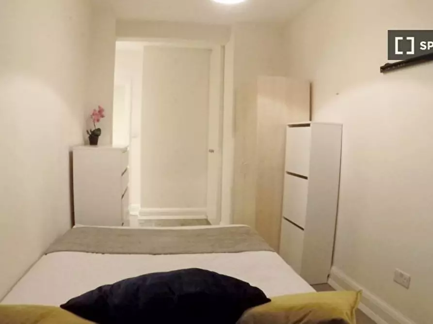 Immagine 2 di Camera condivisa in affitto  in Tachbrook Street a 