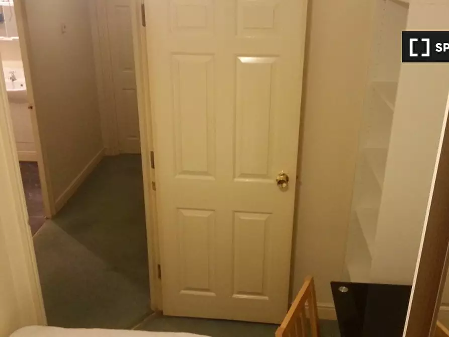 Immagine 3 di Camera condivisa in affitto  in Barnsdale Ave a Poplar