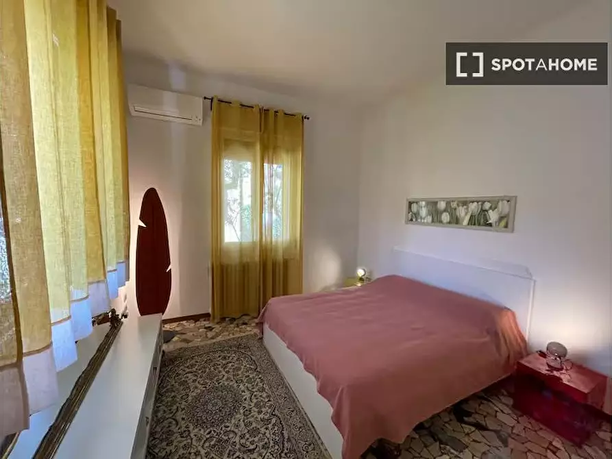 Immagine 9 di Appartamento in affitto  in Via Filippo Schiassi a Bologna