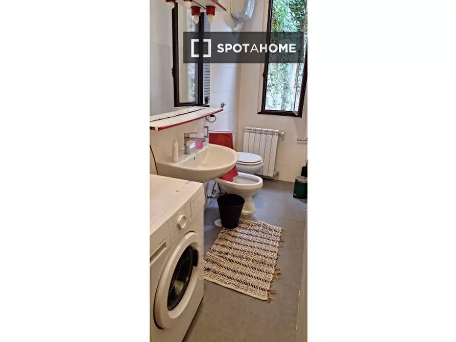 Immagine 5 di Ufficio in affitto  in Via Muzio Attendolo a Roma