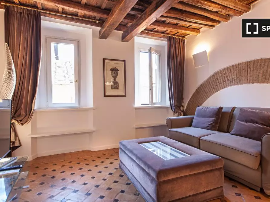 Immagine 5 di Appartamento in affitto  in Via della Scala a Roma