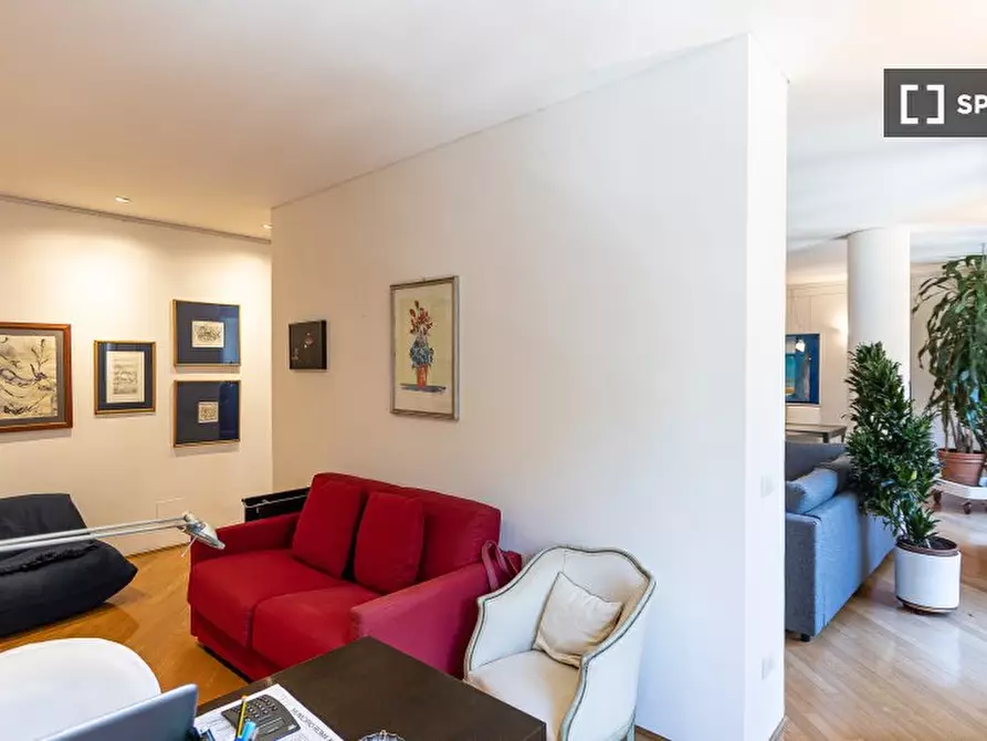 Immagine 3 di Appartamento in affitto  in Viale Giulio Cesare a Roma