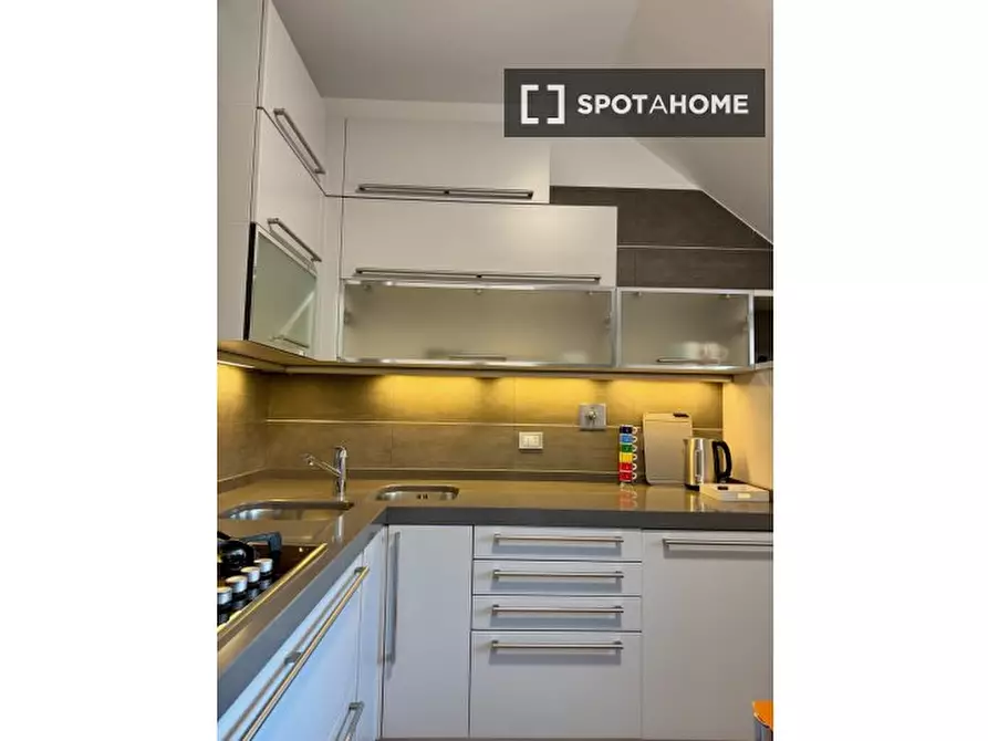 Immagine 9 di Appartamento in affitto  in Via Massena a Torino