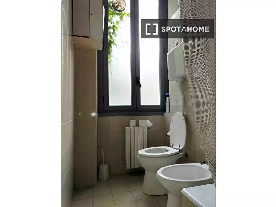 Immagine 6 di Camera condivisa in affitto  in Via Pietro Borsieri a Milano