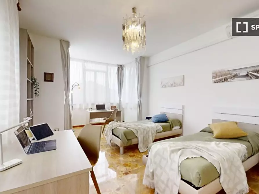 Immagine 18 di Camera condivisa in affitto  in VIA alfieri a Padova