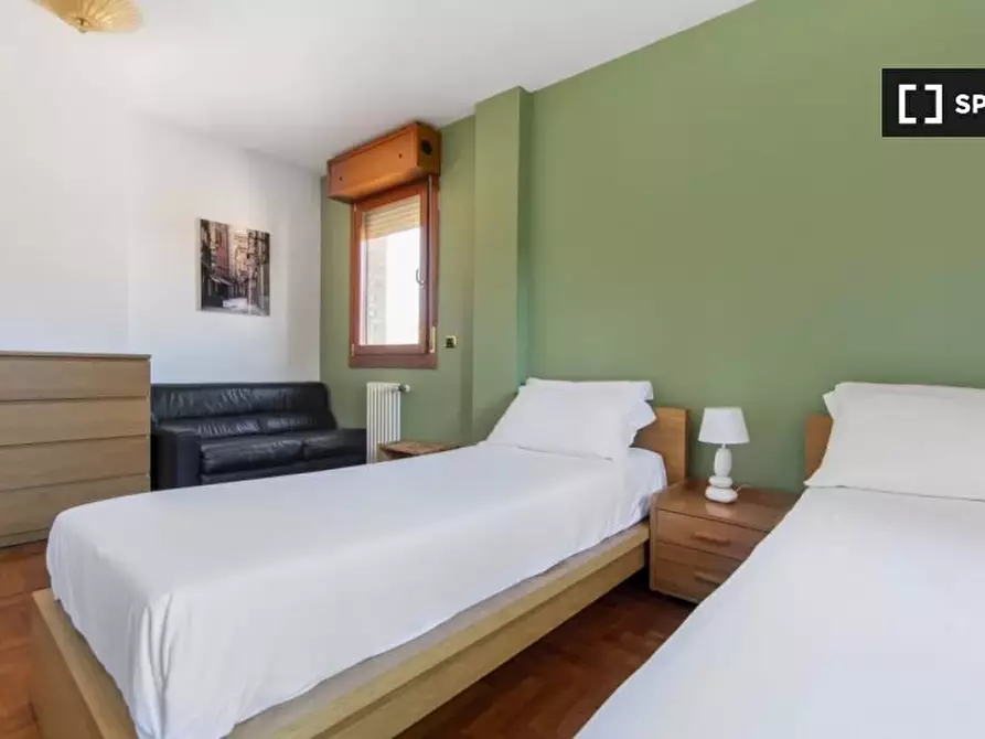 Immagine 16 di Appartamento in affitto  in Via Aurelio Saffi a Bologna