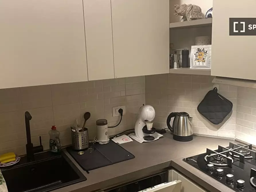 Immagine 4 di Appartamento in affitto  in Via Giuseppe Massarenti a Bologna