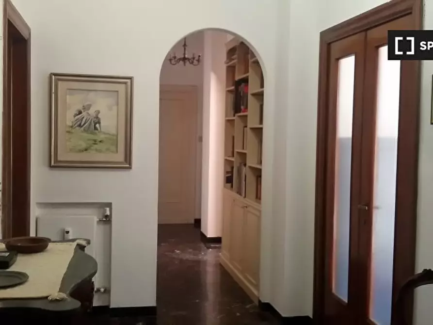 Immagine 11 di Camera condivisa in affitto  in Via Achille Neri a Genova