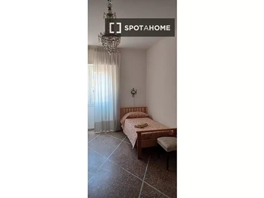 Immagine 3 di Appartamento in affitto  in Via Marcantonio Bragadin a Roma