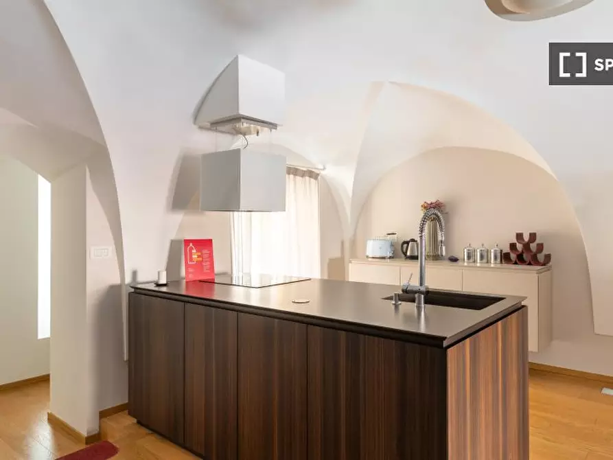 Immagine 6 di Appartamento in affitto  in Via Santo Stefano a Bologna