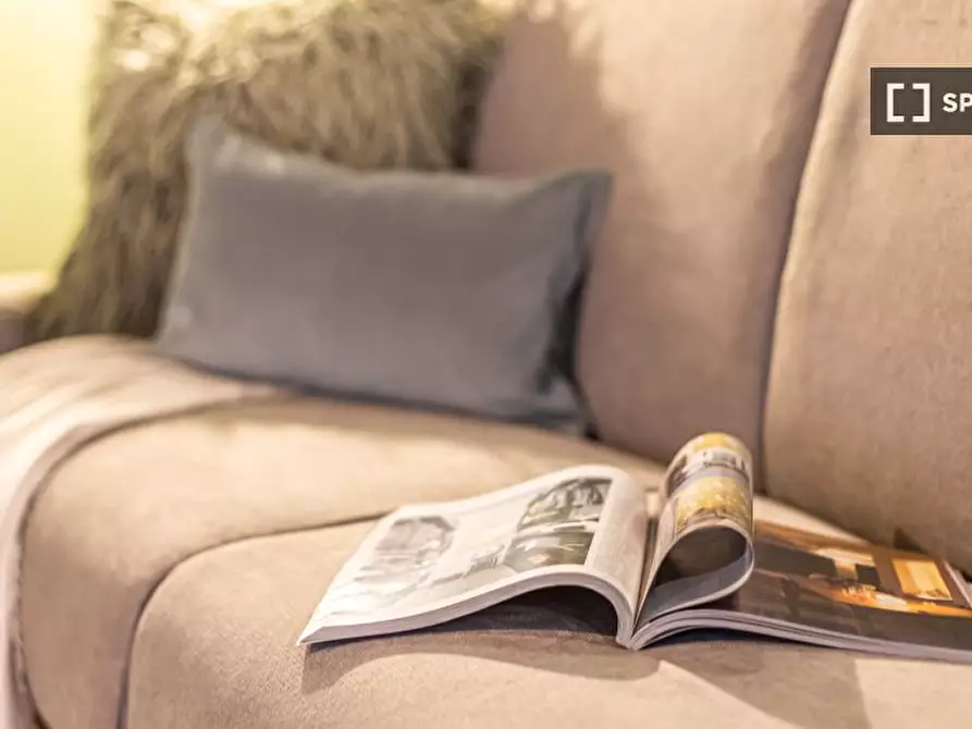 Immagine 7 di Appartamento in affitto  in Via della Madonna dei Monti a Roma