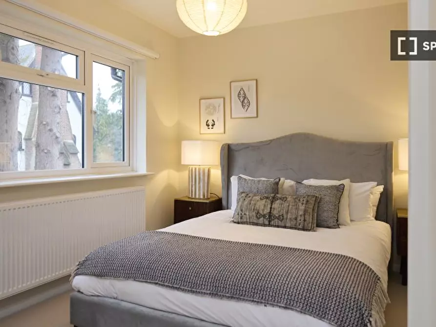 Immagine 6 di Appartamento in affitto  in Ravenswood Ct a Kingston Upon Thames