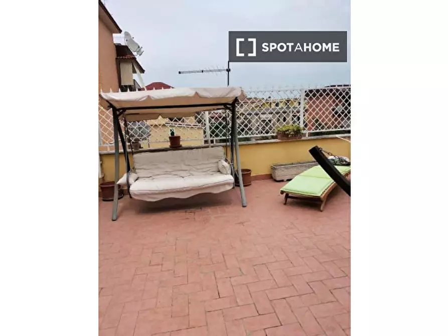 Immagine 6 di Appartamento in affitto  in Via Acquaroni a Roma
