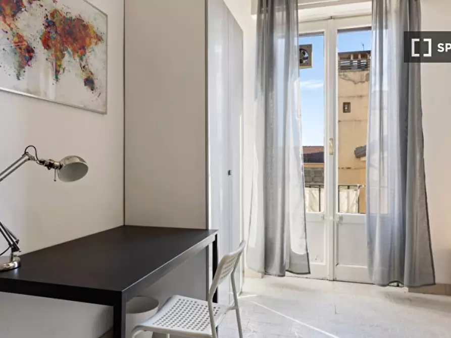 Immagine 1 di Camera condivisa in affitto  in Viale Piceno a Milano