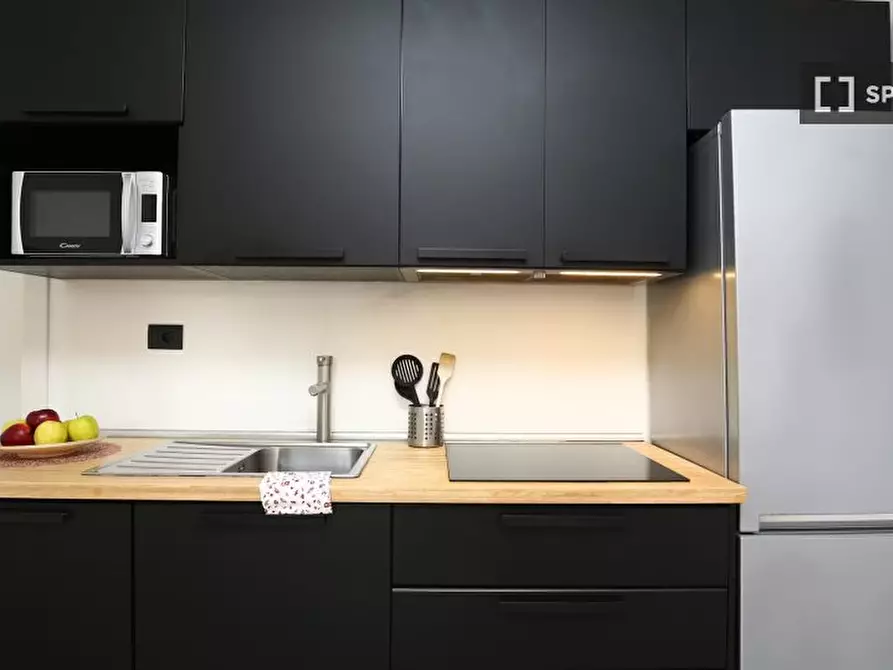 Immagine 11 di Camera condivisa in affitto  in Via Luigi Mercantini a Milano