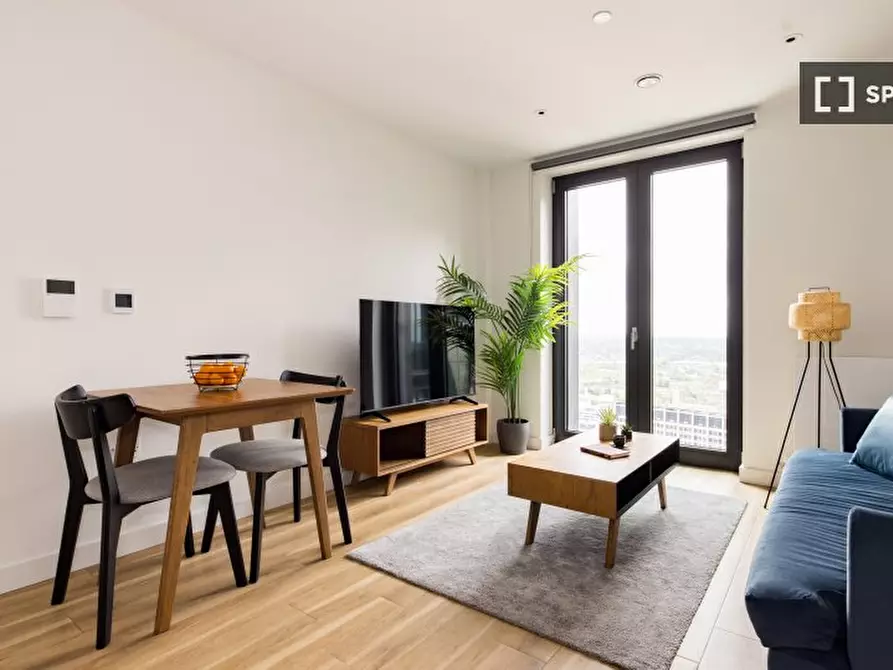 Immagine 9 di Appartamento in affitto  in a George St a Croydon
