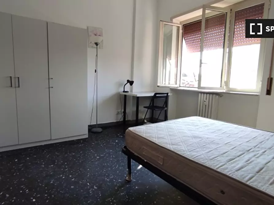 Immagine 3 di Camera condivisa in affitto  in Via Filippi, 00146 Roma RM, Italy a Roma