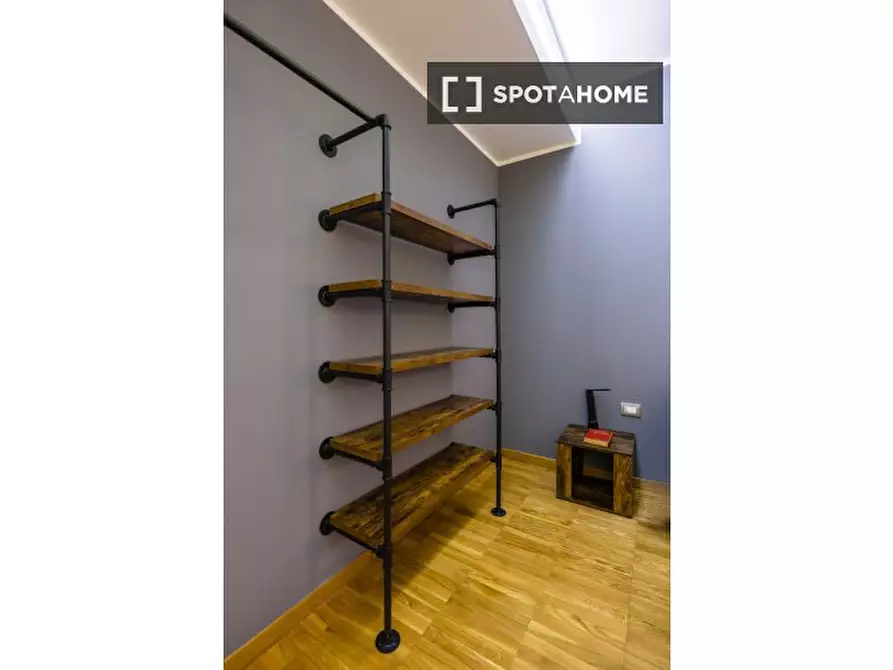 Immagine 11 di Appartamento in affitto  in Via Mario Ruta a Napoli