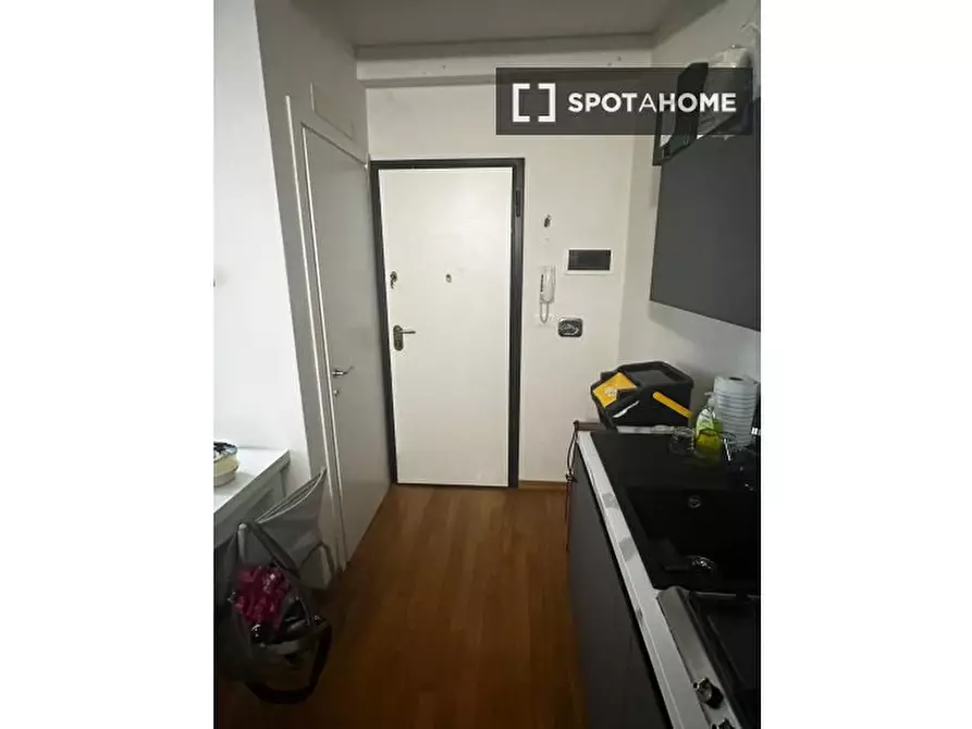 Immagine 5 di Appartamento in affitto  in Via del Borgo di San Pietro a Bologna