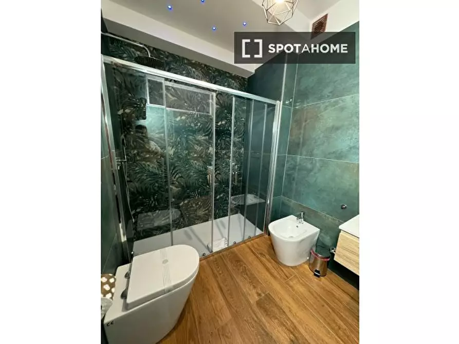 Immagine 5 di Camera condivisa in affitto  in Via Damaso Cerquetti a Roma