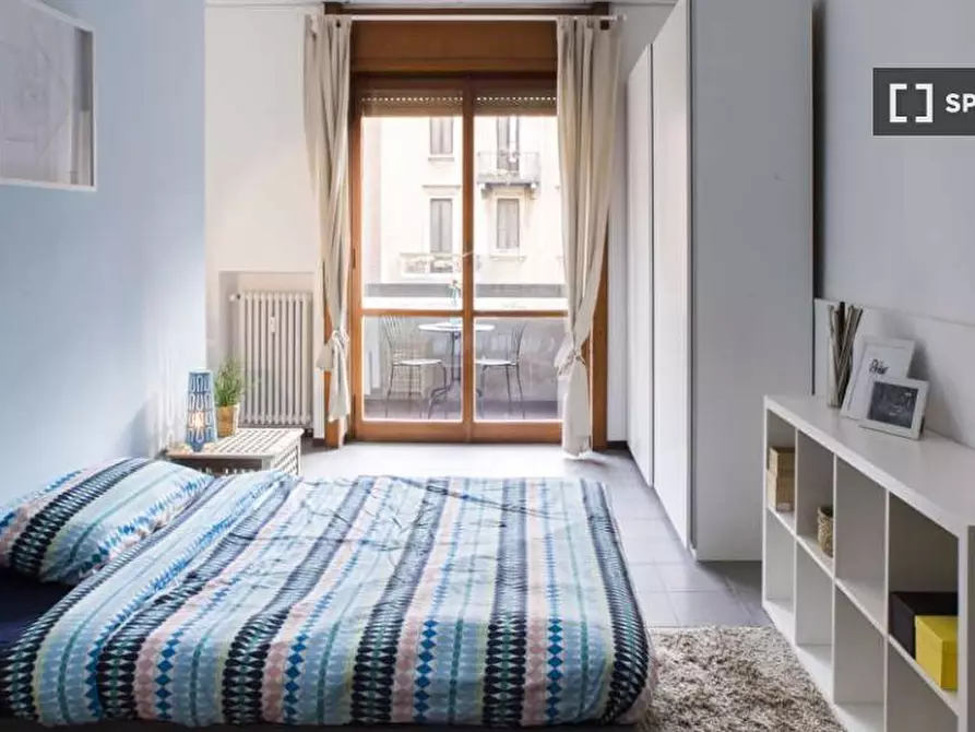 Immagine 5 di Camera condivisa in affitto  in Via Francesco Arese a Milano