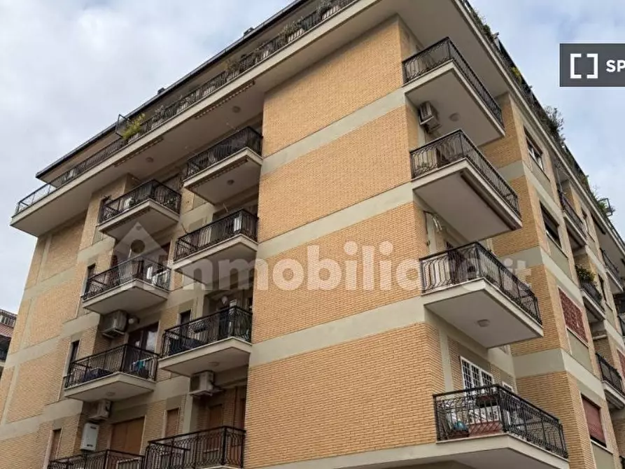 Immagine 2 di Appartamento in affitto  in Via Piegaro a Roma