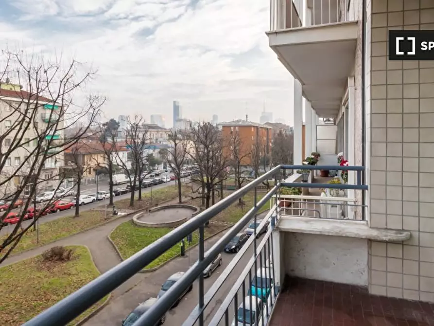 Immagine 5 di Camera condivisa in affitto  in Largo Vulci a Milano