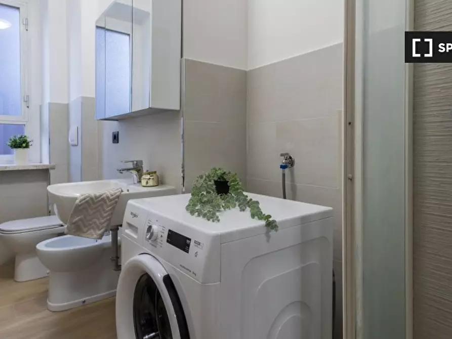 Immagine 13 di Camera condivisa in affitto  in Largo Vulci a Milano