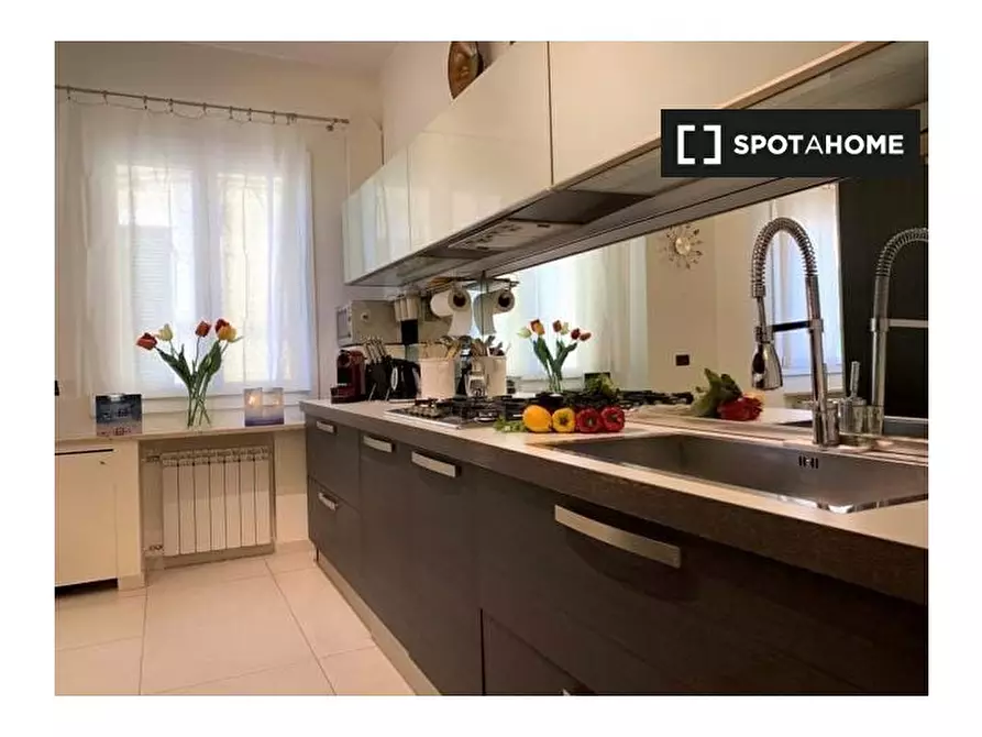 Immagine 8 di Appartamento in affitto  in Piazza di Sarzano a Genova