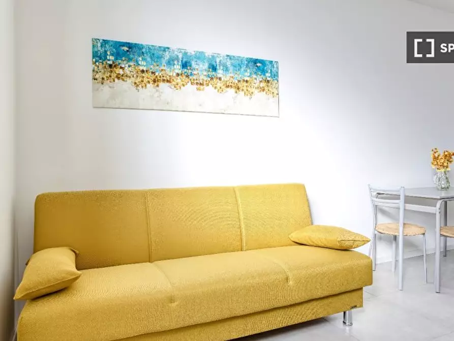 Immagine 8 di Appartamento in affitto  in Via Giovanni Battista Cassinis a Milano