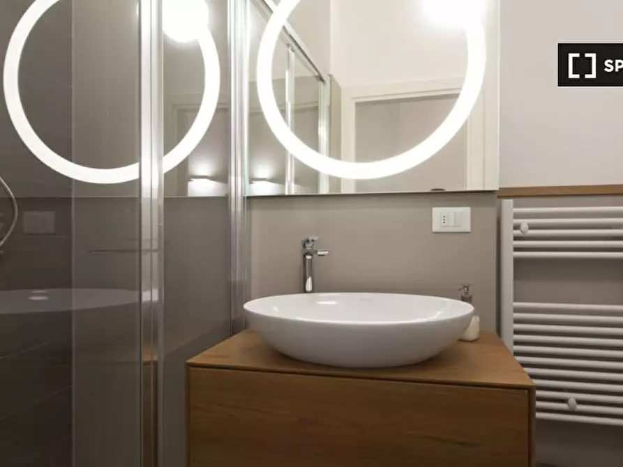 Immagine 12 di Appartamento in affitto  in Borgo S. Frediano a Firenze