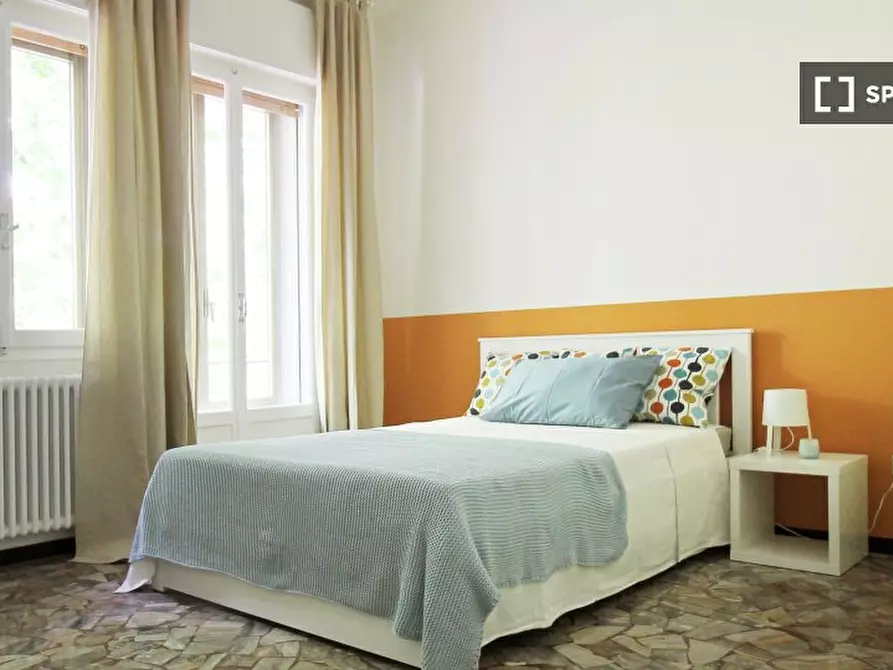 Immagine 12 di Camera condivisa in affitto  in De Giovanni a Bologna