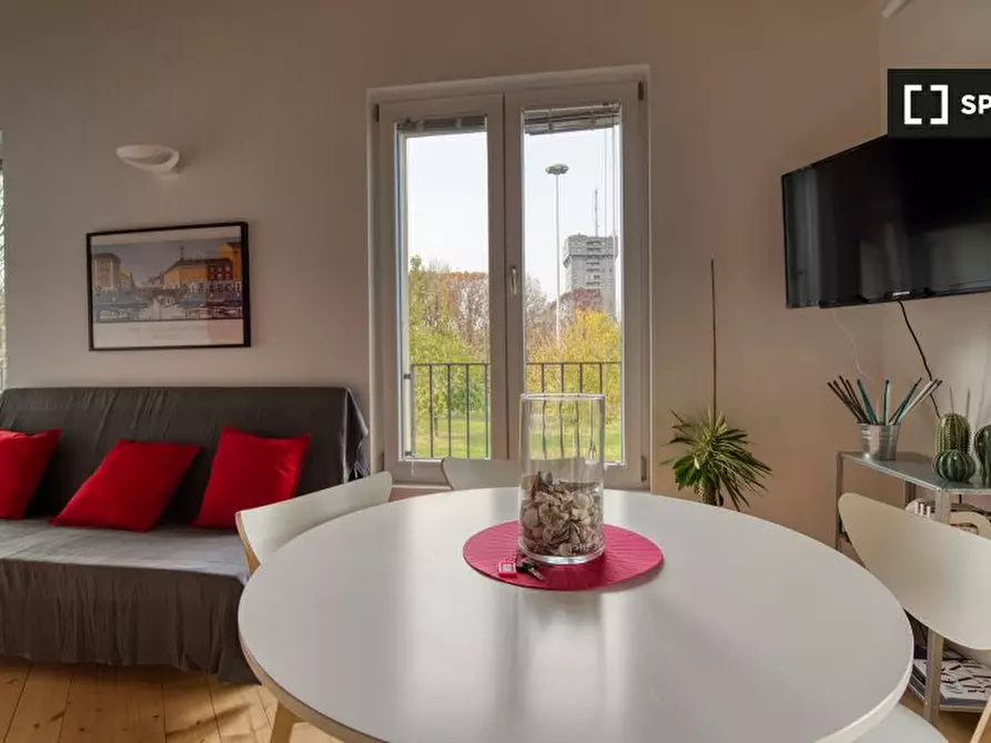 Immagine 15 di Appartamento in affitto  in Via Agordat a Milano